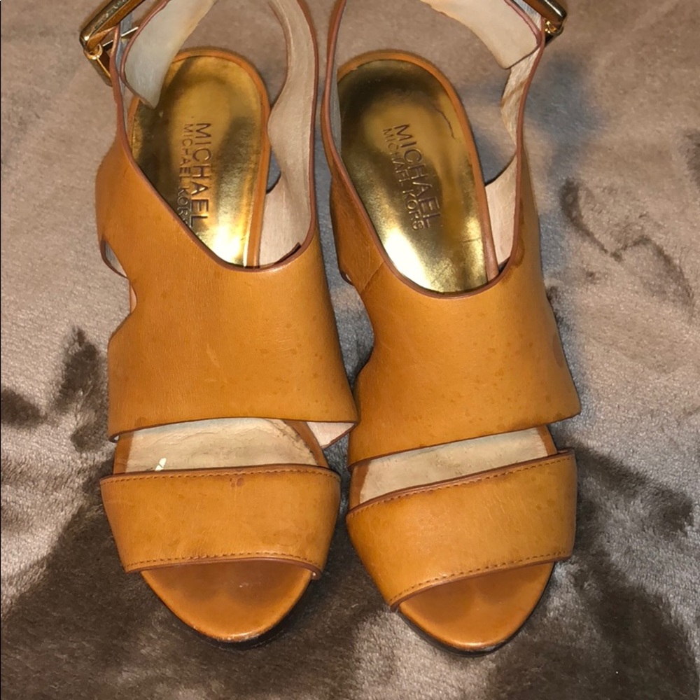 MICHAEL Michael Kors Karla heels